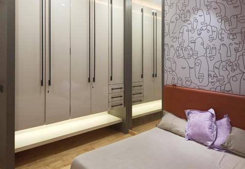 store_interior_05