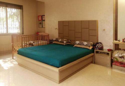 store_interior_11