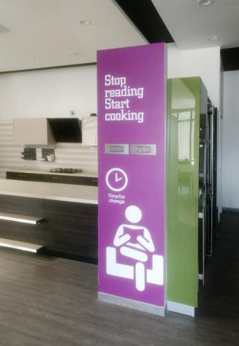 store_showrooms_02